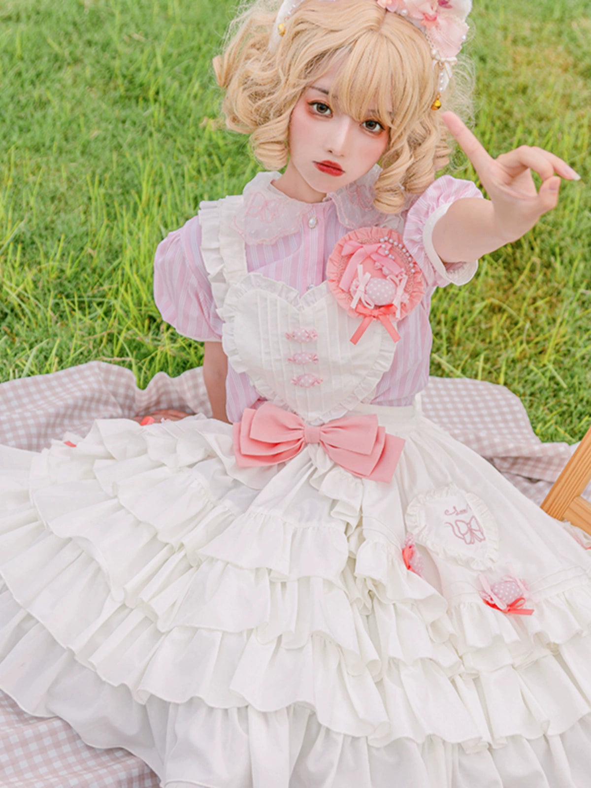 Candy Heart Ruffle White Dress